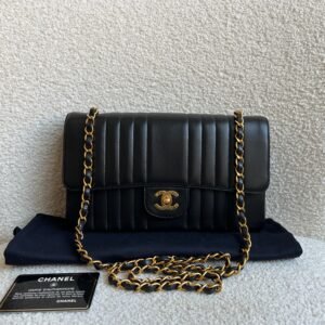 Chanel Medium Black Vertical Quilted Lambskin Vintage Classic Flap Bag with 24K gold hardware