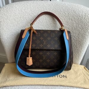 Louis Vuitton Cluny MM Monogram