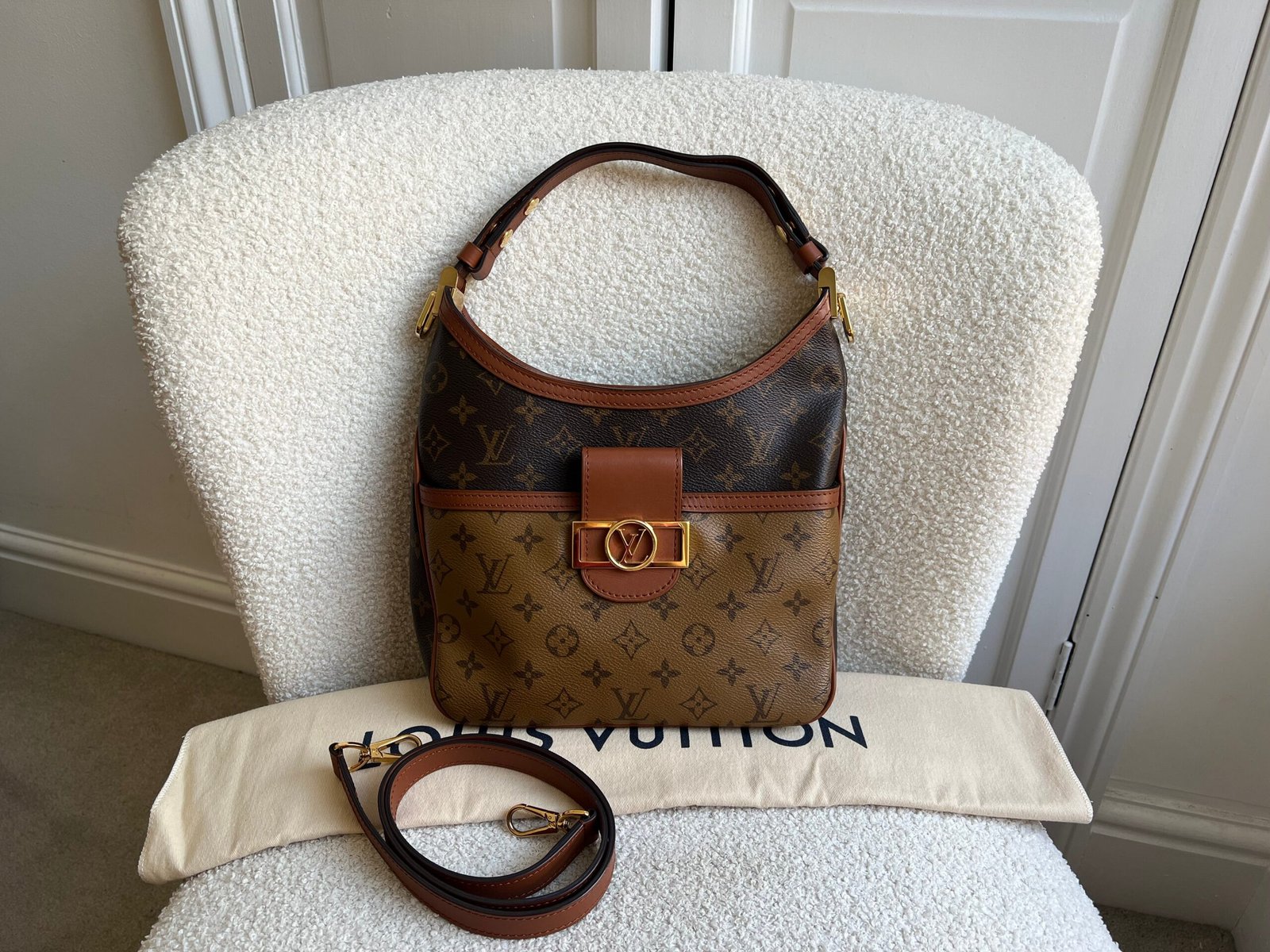 Louis Vuitton Dauphine Hobo PM