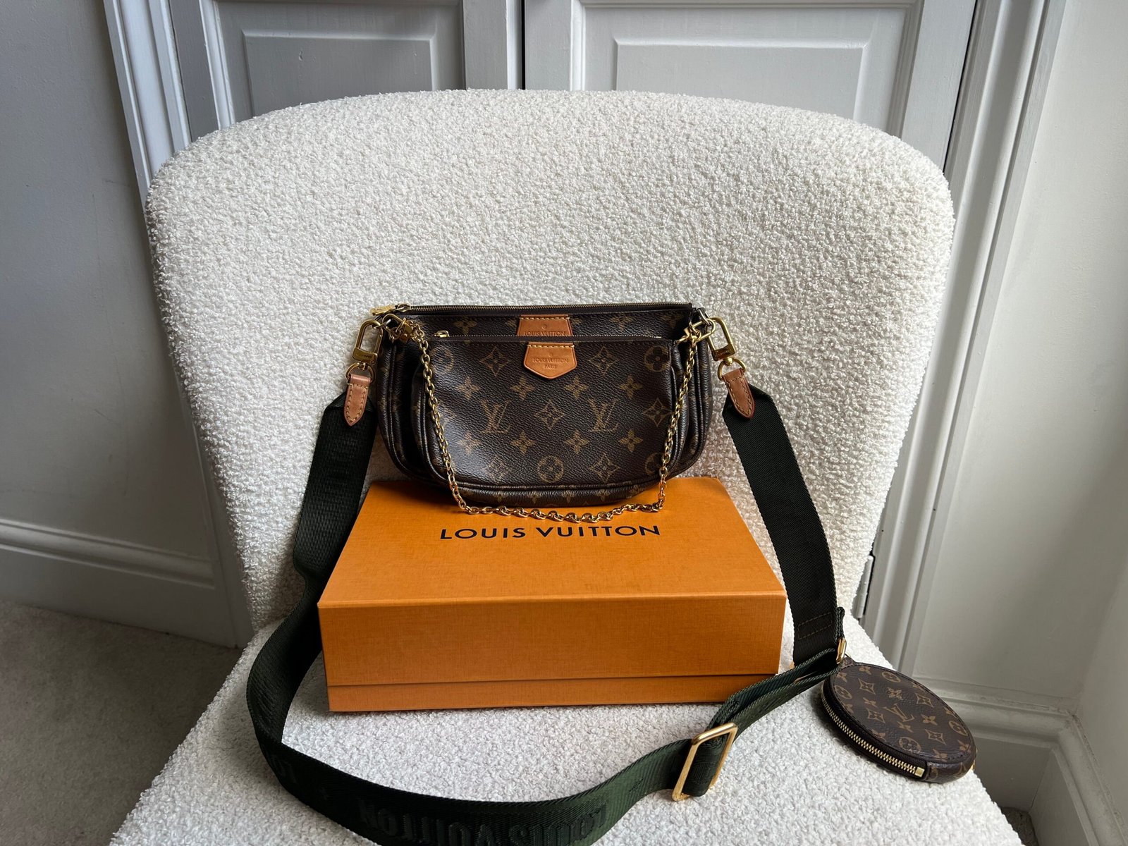 Louis Vuitton Multi Pochette Accessoires Khaki
