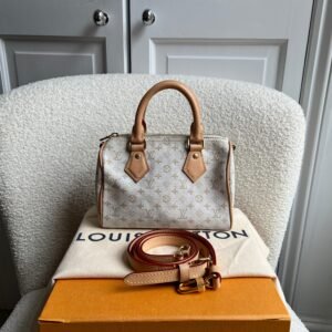 Louis Vuitton Speedy Bandouliere 20 Mastic Cream